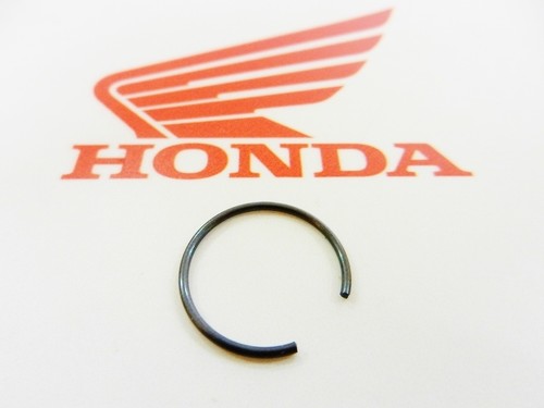 Honda cbx 1000 piston pin - honda,